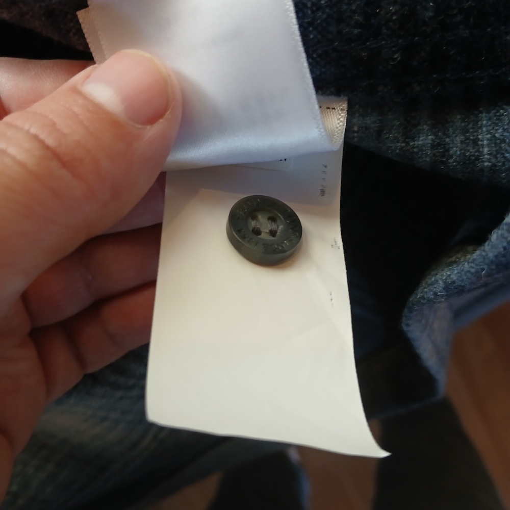 Women's Pendleton Flannel Shirt - Picture 4 of 6